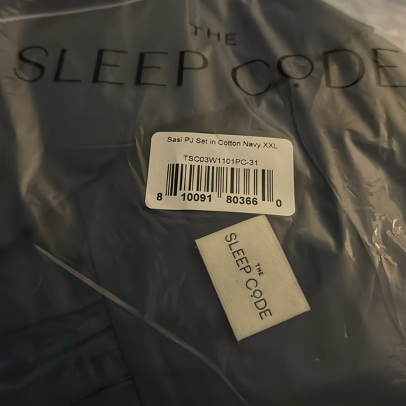 THE SLEEP CODE: SASI ORGANIC COTTON POPLIN SHORT PJ SET - Picture 4 of 7